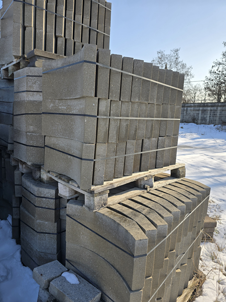 KB-BLOK Entwässerungsrinne 155 × 295,5 × 665 mm – Betonrinne zur Oberflächenentwässerung